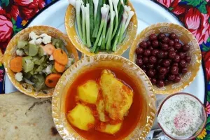 طرز تهیه آبگوشت مرغ مجلسی و رستورانی