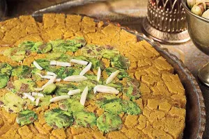 طرز تهیه سوهان اصفهان به ساده ترین روش + خواص آن