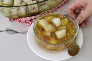 طرز تهیه ماقوت یزدی خوشمزه | دسر سنتی، خنک و مجلسی در چند دقیقه !