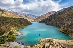 راهنمای سفر به دریاچه گهر لرستان و مسیر پیاده روی آن + عکس ها