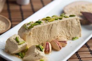 طرز تهیه حلوا ارده خانگی با ۵ روش متنوع؛ یک صبحانه مقوی و سنتی با طعمی بی نظیر
