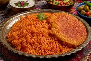 کته گوجه شیرازی؛ غذای ساده و خوش رنگی که عطرش کل خانه را پر می کند!