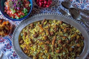 طرز تهیه دمپخت عدس و کلم خوشمزه به روش سنتی شیرازی؛ غذای ساده و خوش عطر خانگی