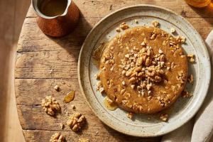 حلوای گردو و عسل؛ شیرینی گرم و مقوی برای عصرهای سرد پاییزی و زمستانی