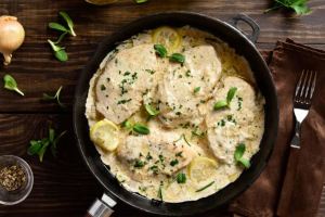 غذای ۱۵ دقیقه ای با مرغ و ماست؛ یک شام فوری، خوشمزه و لطیف برای روزهای شلوغ!
