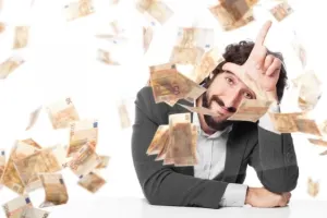 بهترین اپلیکیشن های ایرانی برای مدیریت بودجه و درآمدزایی!