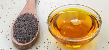 مزایای مالیدن روغن سیاه دانه به شکم برای سلامت گوارش و پوست