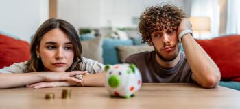 راهکارهای مناسب برای مدیریت مشکلات مالی قبل از ازدواج