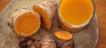 خواص بی نظیر مصرف زردچوبه صبح ناشتا
