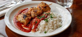 طرز تهیه کباب مرغ با سس مخصوص خوشمزه و حرفه ای