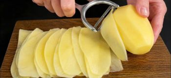 طرز تهیه شام سریع ۱۰ دقیقه ای با سیب زمینی!