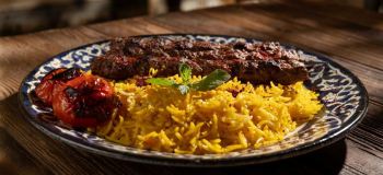 طرز پخت کباب کوبیده بازاری بدون ریختن از روی سیخ