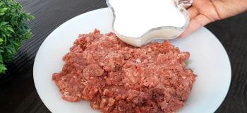ماست + گوشت چرخکرده: طرز تهیه کباب شامی پوک در ۱۰ دقیقه