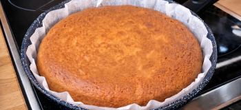طرز تهیه کیک سیب رژیمی، بدون فر و بدون شکر در چند دقیقه