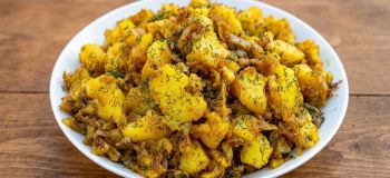 طرز تهیه خوراک دو پیازه آلو بوشهری خوش عطر و اقتصادی