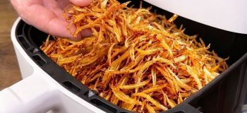 طرز تهیه پیاز طلایی و برشته در سرخ کن بدون روغن
