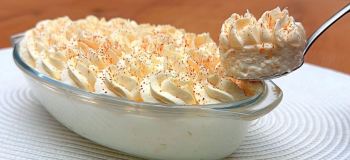 طرز تهیه دسر خنک و فومی آناناس و موز بدون فر در ۵ دقیقه