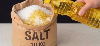 ترکیب نمک و روغن؛ یک ترفند خانگی با کاربردهای شگفت انگیز