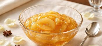 طرز تهیه کمپوت سیب فوری و راحت در ۱۵ دقیقه/ بدون مواد نگهدارنده