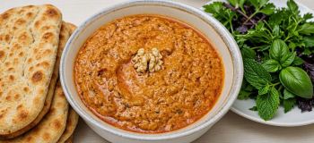 طرز تهیه کال جوش؛ غذای سنتی تهرانی با کشک، گردو و گوجه