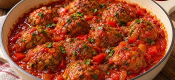 طرز تهیه کوفته عدس خوشمزه و مجلسی با سس گوجه مخصوص/ مرحله به مرحله