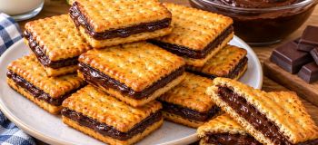 آموزش شیرینی بیسکویتی شکلاتی با مواد اولیه ساده و بدون فر