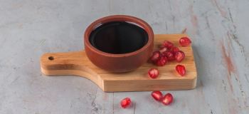 طرز تهیه ی رب انار خانگی به دو روش