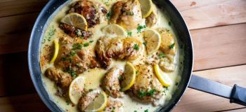 طرز تهیه مرغ لیمویی با پنیر؛ راز یک غذای رستورانی در خانه