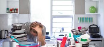 بهترین روش های مدیریت وسایل اضافی در خانه و پیشگیری از بازگشت بی نظمی