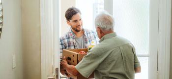ثواب و فضیلت کمک به خیریه؛ از برکت دنیوی تا رستگاری اخروی