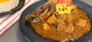 طرز تهیه خورش بادمجان با غوره؛ خوش عطر و مجلسی