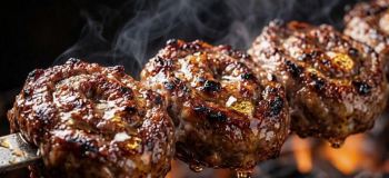 طرز تهیه کوبیده رول خوشمزه؛ فوت وفن کباب ابدار و بدون وا رفتن