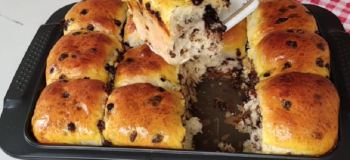 طرز تهیه نان شکلاتی بدون فر و همزن؛ نرم، اسفنجی و مغزدار