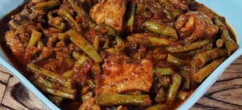 طرز تهیه خورشت لوبیا سبز با مرغ؛ خوشمزه، خوشرنگ و جاافتاده