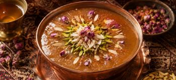 طرز تهیه کاچی با روغن حیوانی؛ عطر و طعم اصیل یک دسر سنتی ایرانی در خانه