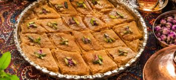 حلوا زنجبیلی خانگی؛ خوش عطر، نرم و خوشمزه برای عصرانه و پذیرایی