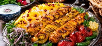 جوجه کباب فیله مرغ حلزونی؛ یک غذای مجلسی و شیک برای پذیرایی تمام عیار