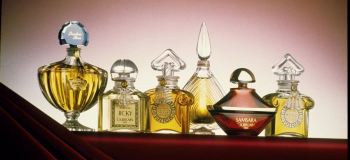 ادکلن های قدیمی و کلاسیک زنانه و مردانه؛ عطرهایی که بوی خاطره می دهند