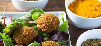 طرز تهیه ادویه فلافل خانگی؛ راز خوشمزگی فلافل ساندویچی و جنوبی با عطر فوق العاده