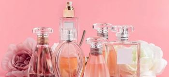 ۱۷ عطر و ادکلن زنانه خوشبو با قیمت مناسب؛ از رایحه های شیرین و دخترانه تا عطرهای شیک و ماندگار