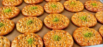 طرز تهیه کلمپه تنوری کرمان بدون شکر؛ راز کلمپه های سنتی نرم، خوش عطر و بازاری