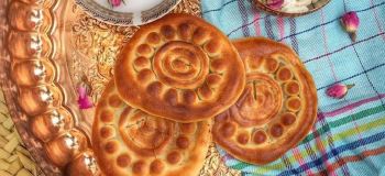 بوی کلوچه تازه در خانه؛ طرز تهیه کلوچه و نان شیرینی خانگی نرم و خوش عطر