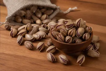 تفاوت پسته ایرانی و خارجی / بررسی طعم و کیفیت