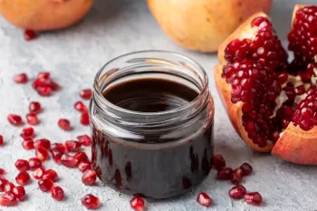 سیاه کردن رب انار با روش حرفه ای