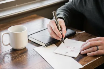 با قدرت نوشتن در بازسازی آرامش درونی آشنا شوید !