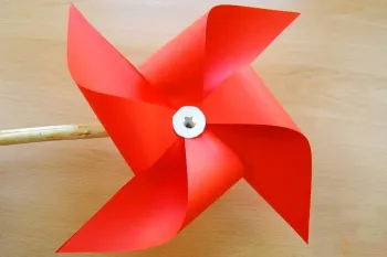 آموزش ساخت فرفره با کاغذ رنگی / کاردستی با کاغذ