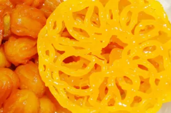 طرز تهیه زولبیا بامیه ماه رمضان ترد و خوشمزه در خانه