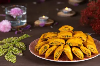 توی این کلیپ کوتاه یاد بگیر چطور با یک لیوان آرد ۷۰ تا کوکی خوشمزه درست کنی