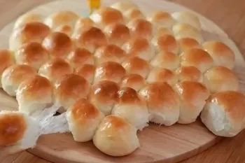 طرز تهیه نان حبابی بدون قالب و بدون همزن؛ نرم ترین نون عمرت رو بپز