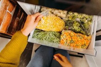 کدام مواد غذایی در فریزر خراب میشوند و نباید در فریزر گذاشت ؟